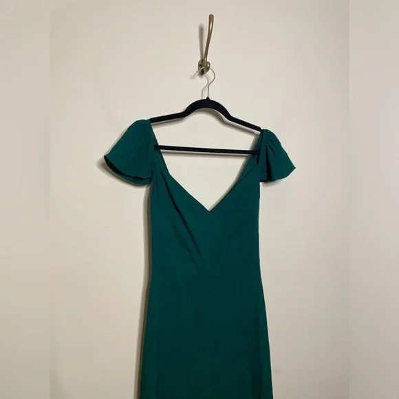 Reformation Butterfly Dress in Emerald is available for purchase on au PAY  Market - Imported Goods Online Store Co.Ltd. | au PAY Market - Online  Shopping Site
